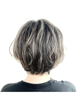 ヘアーモア イースト(Hair More East) ショートバレイヤージュ