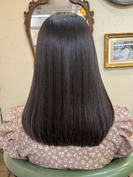 ベレッタ 枚方店(veretta.) ぷるぷる艶感ストレート　担当/山本綾香/黒髪ロング/透明感/艶髪