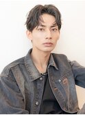 アッシュブラックセンターパート束感コンマヘアハイライト