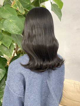 ソピ バイ インビテーション(sopi by invitation) 自毛風カラー/トーンダウン