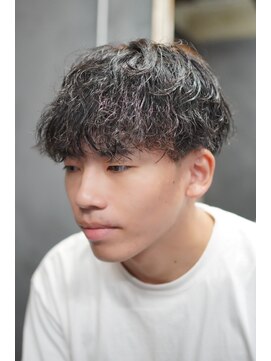 ノーエン(noen) 波巻きスパイラルパーマメンズマッシュパーマツイストパーマ