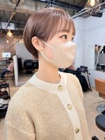 コモダ 神戸三宮(comoda)&nbsp;ベージュ / ブラウン / ブリーチなし / マッシュショート