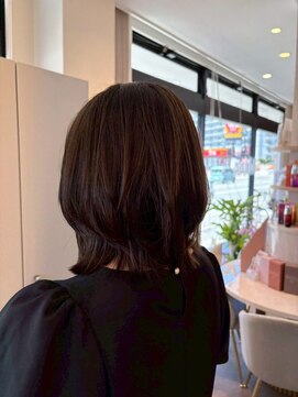 ルーチェココ ブラン(Lu'ce coco blanc) くびれヘアレイヤーミディボブ