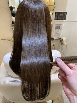 ヘアー カーム 武蔵小杉店(HAIR CALM)の写真/うる艶ストレート+Trで朝のセットが楽に!髪の内部を補修する生ケラチンとしなやかな髪になれるTr付き☆