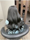 オリーブベージュ