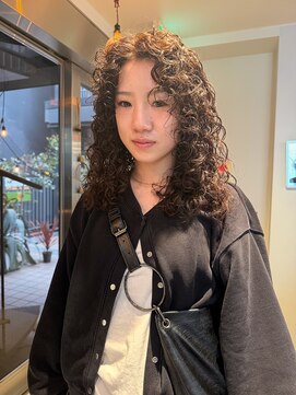 ドーター(daughter) クリクリスパイラルパーマ