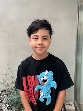 バンプ バイ ヘッドライト 用賀店(BUMP by HEADLIGHT) #用賀BUMP #パーマスタイル