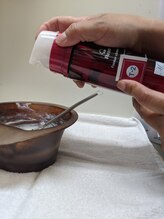 薬剤にレゾの処理剤を混ぜて塗布する