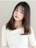 大人かわいい鎖骨ミディアム 内巻きワンカール20代30代40代50代