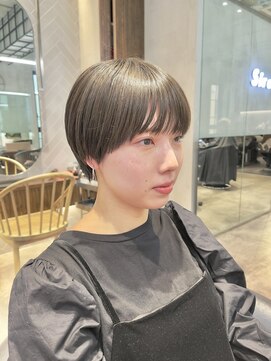 トイロ 自由が丘(Toiro) 暗髪マッシュ