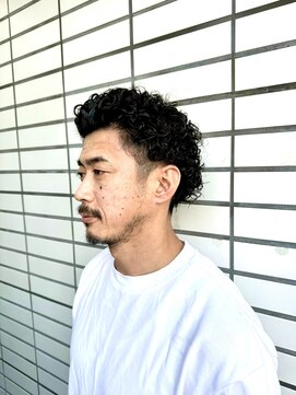 ニィ(2iee.) メンズサマータイムパーマ