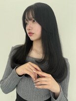 ユーフォリア 青山(Euphoria)&nbsp;ロングレイヤー 斜めバンググレージュカラーデザインカラー