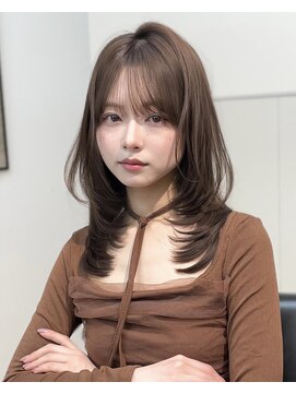 ヴェイン 渋谷(vain) レイヤーカット小顔似合わせ前髪ナチュラルワンカール美髪艶髪