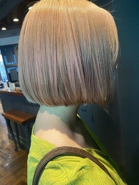 ブラン(Le BLANC) 【八幡　望弓】コンパクトボブ