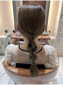お呼ばれヘア　編みおろしアレンジ
