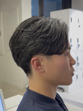 センターパート/フェザー/毛流れ/池袋メンズカット