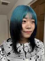 ナループロアポンテ(Nalu pu loa PONTE)&nbsp;ミディアムレイヤーカットデザインカラーグラデーションブルー