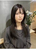 暗髪レイヤーカット