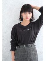 パティオンツー(PATIONN2)&nbsp;耳掛け切りっぱなしの外ハネショートボブスタイル