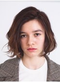 ボブにも動きを。