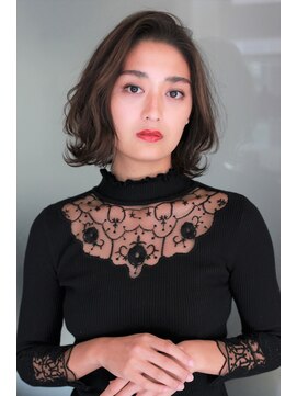 ヘアアンドメイク ドーリー(Hair&Make Dolly) 外ハネボブ