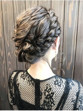ヘアールームキュー(HAIR ROOM quu+) 結婚式およばれスタイル