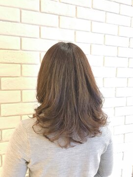 ビューティーサロンジェイ(Beauty Salon J) 【Beauty Salon J】ゆるふわツヤパーマ