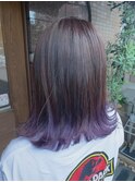 小顔くびれショートボブインナーカラー切りっぱなしミディ20代