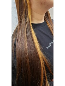 ボンド(hair salon bonD) イヤリングカラー『20代30代40代髪質改善』