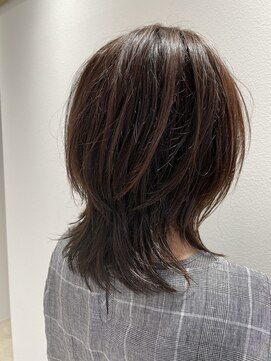 ヴィスコ(visco) トライしやすいウルフヘア＊簡単スタイリングで初心者さんにも◎