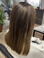 ヴィフ 大船(VIF)&nbsp;アッシュベージュ/ナチュラルハイライト/大船/大船駅/ブリーチ