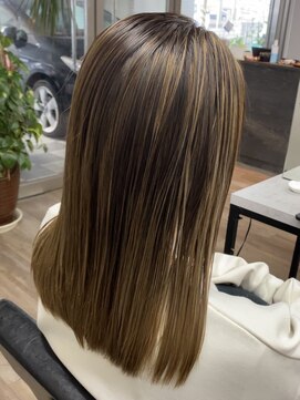 ヴィフ 大船(VIF) アッシュベージュ/ナチュラルハイライト/大船/大船駅/ブリーチ