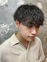 アカ(ACA)&nbsp;メンズカットパーマ波巻ツイストスパイラルパーマ札幌大通