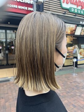 イムス マドモアゼル(imus MADOMOAZEL) 切りっぱなしボブ