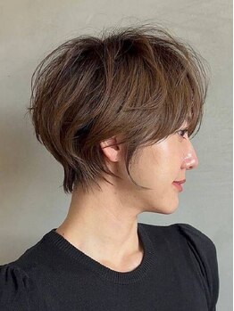 レーヴ バイ ヘアメイクカリス(reve by Hair make Charis)の写真/理想のショートを叶えるカットで横顔美人に…＊あなたの魅力を最大限に引き出すお手伝いをいたします！