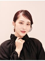 大人のシンプルアップスタイル　３０代・４０代・５０代　表参道