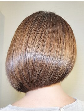 松本平太郎美容室 国立店 アシンメトリーディスコネボブ/30代40代50代60代