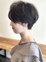 ビューエヒメ(VIEW EHIME)&nbsp;小顔カットショートボブ大人可愛いアッシュオリーブ