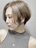 エストアール フクオカ 福岡博多店(est-r. Fukuoka)&nbsp;博多/ショート/くびれショート/ベージュ/アディクシーカラー