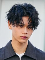 バイフィフス 原宿/表参道(by fifth)&nbsp;原宿縦落ちツイストスパイラルパーマ微分けセンターパートカット