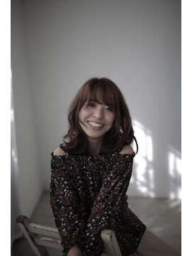 フォルテ 焼津店 ツヤ髪大人小顔ミディアムヘア