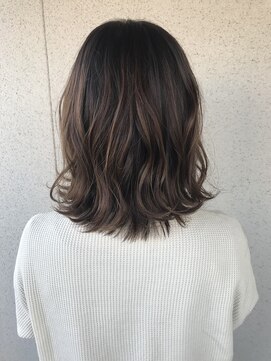 カミユイドコ ニン(kamiyuidoko nin) Aラインミディ