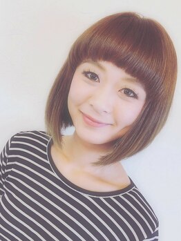 スパシーバ(Hair design SPASIBA)の写真/ナチュラルに収まる縮毛矯正はプレミアムコースもご用意!!ダメージ最小限に、驚く程の艶と柔らかさを実感♪