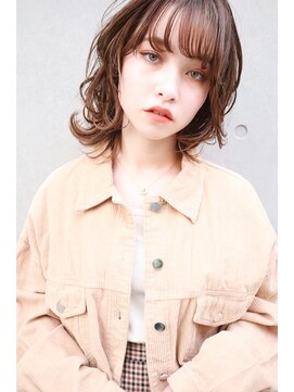 アージアム バイ アイリコ たまプラーザ(arseum by IRICO) ミディアムウルフ