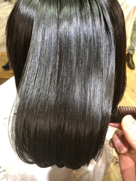 ナナナ パレナ 大津膳所店(nanana parena) 圧倒的な艶!縮毛矯正で髪質改善艶髪ストレートボブ!