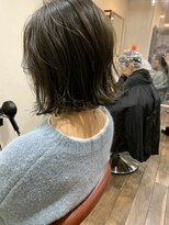 ヘアーアンドメイク シーク 八王子(HAIR&MAKE SeeK) オリーブカラー　くびれボブ