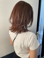 トレス(TRESS)&nbsp;外ハネレイヤー　オレンジベージュ　くびれミディ