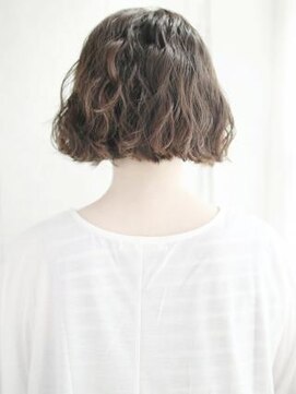 ウル 吉祥寺(ulu) ふわくしゅウェービーボブスタイル