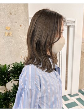 ノエ トトン(noe tton) 透明感たっぷりブラウンベージュ