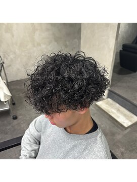 クロー(CROW) プードルパーマ×ミディアムマッシュ